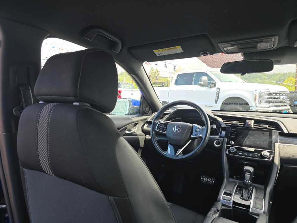 Used 2019 Honda Civic Sport image 10