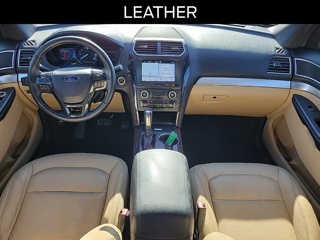 Certified 2017 Ford Explorer XLT w/ Equipment Group 202A AWD/4WD image 11
