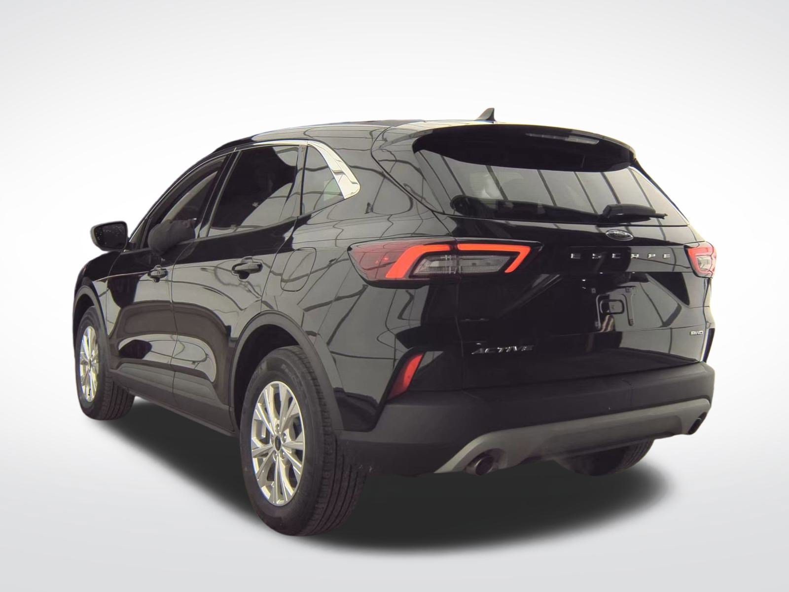 Certified 2023 Ford Escape Active AWD/4WD image 8