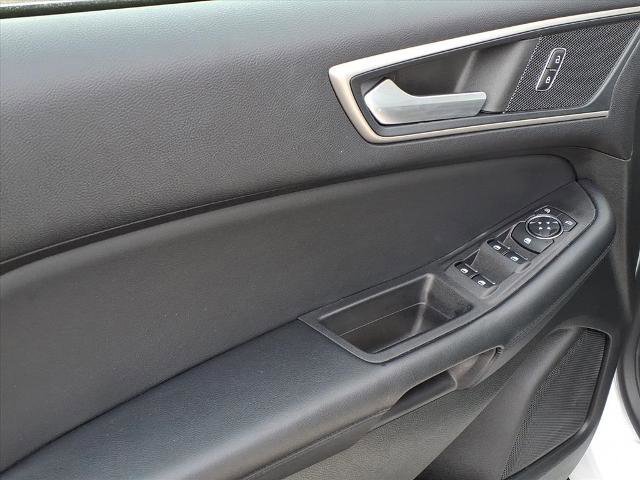 Certified 2022 Ford Edge SEL w/ Convenience Package image 9