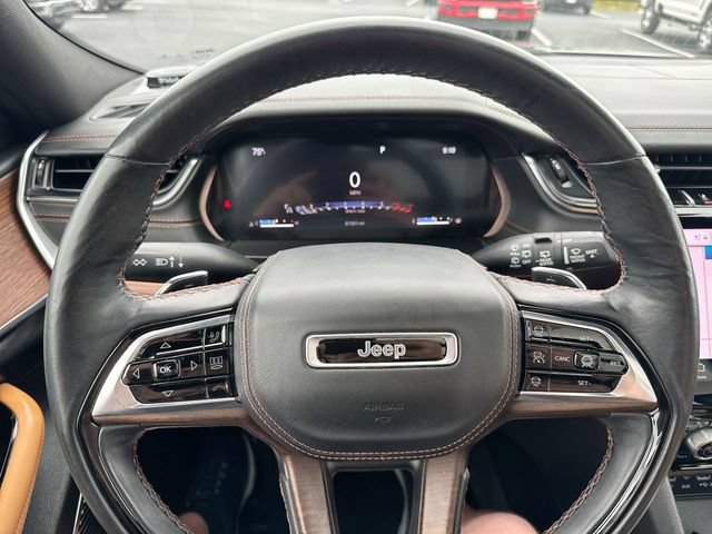 Used 2023 Jeep Grand Cherokee L Summit w/ Advanced Protech Group IV AWD/4WD image 14
