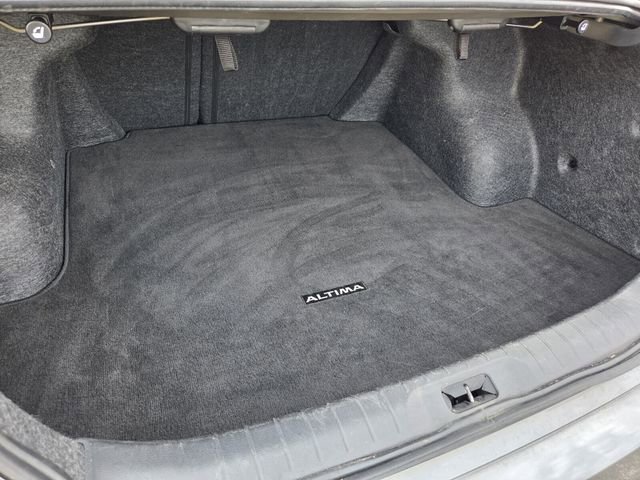 Used 2024 Nissan Altima 2.5 SV image 13