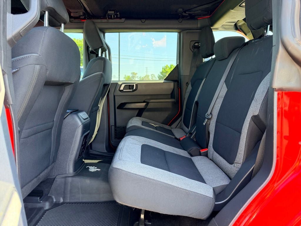 Certified 2023 Ford Bronco Big Bend w/ Sasquatch Package AWD/4WD image 19