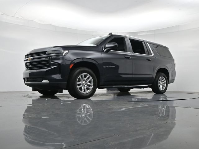 Used 2023 Chevrolet Suburban LT RWD image 39