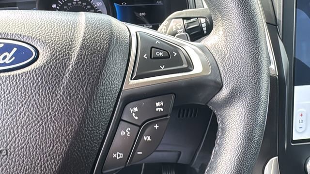 Certified 2022 Ford Edge Titanium w/ Class II Trailer Tow Package image 24