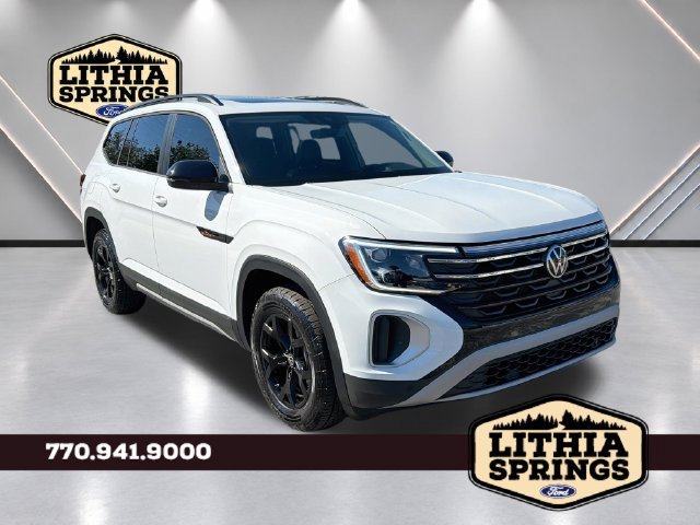 Used 2024 Volkswagen Atlas Peak Edition SE