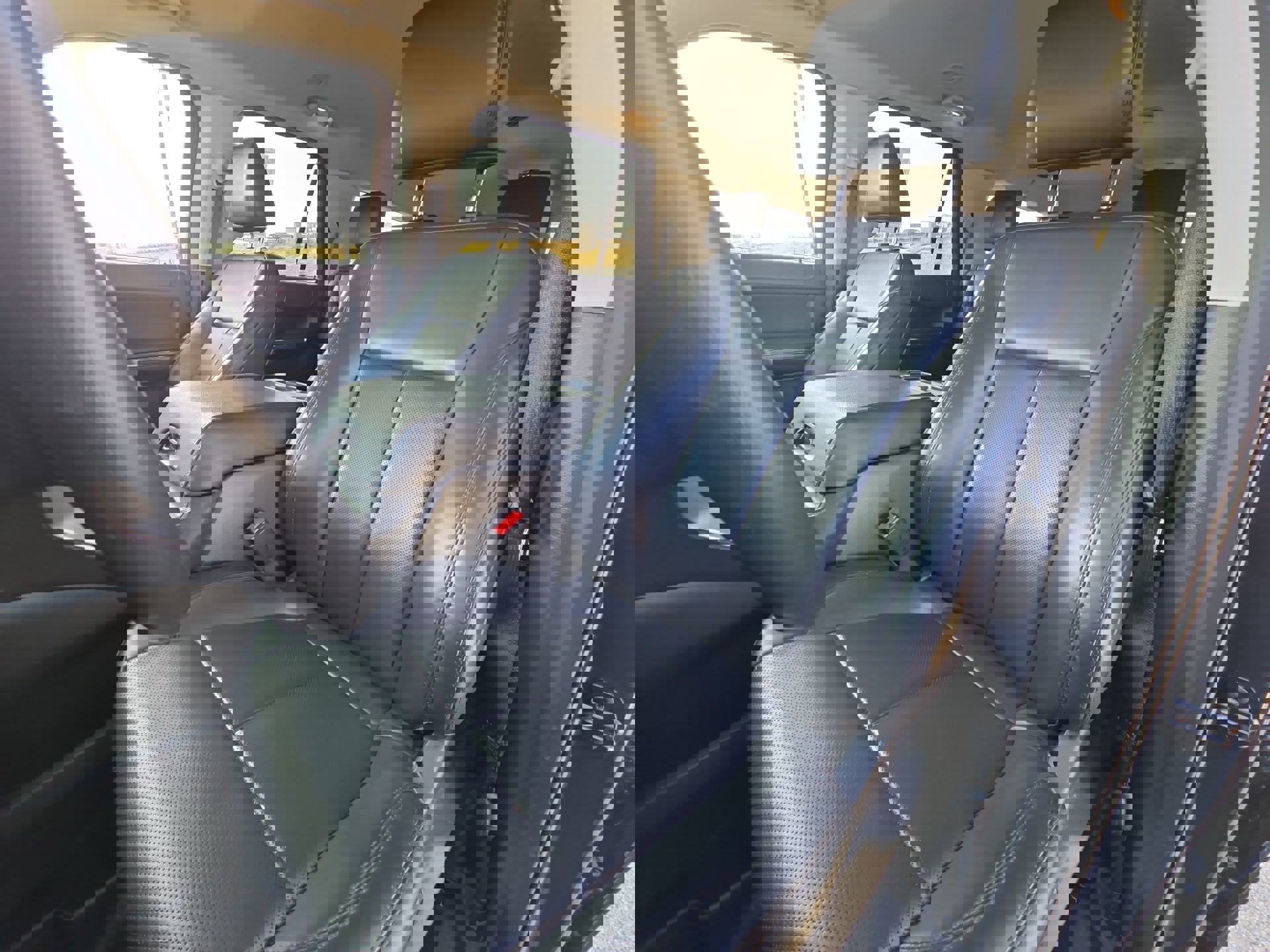 Certified 2022 Ford Expedition Max XLT image 12