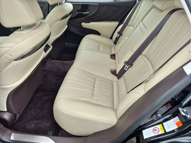 Used 2018 Lexus LS 500 AWD w/ Interior Upgrade Package image 20
