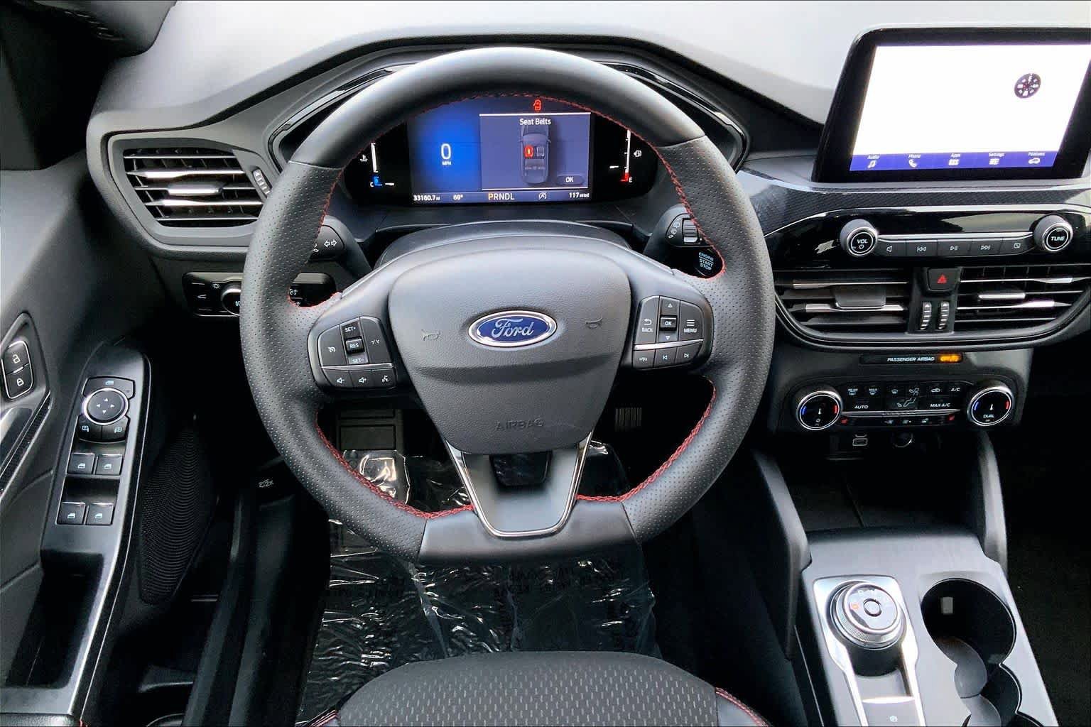 Certified 2025 Ford Escape ST-Line Select AWD/4WD image 6