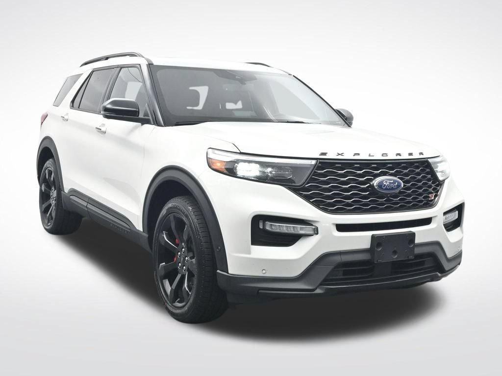 Certified 2023 Ford Explorer ST w/ Equipment Group 401A AWD/4WD image 3