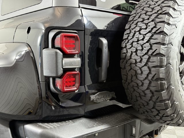 Certified 2024 Ford Bronco Raptor w/ Interior Carbon Fiber Pack 6 AWD/4WD image 26
