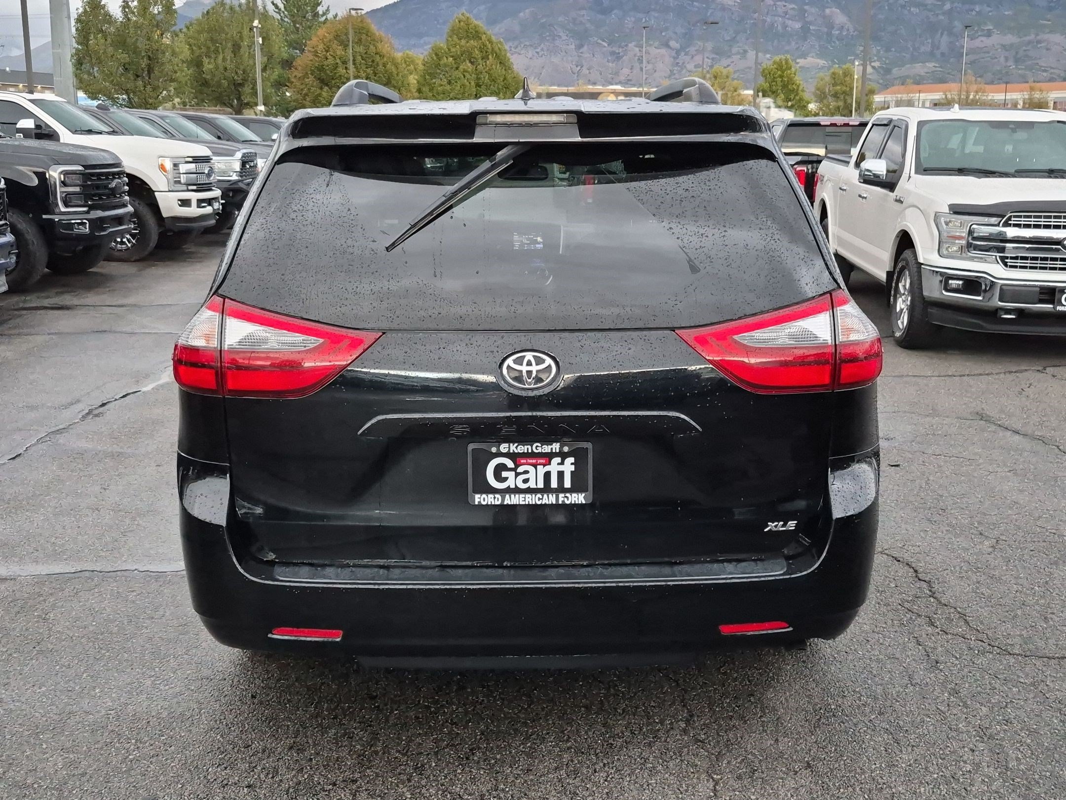 Used 2020 Toyota Sienna XLE FWD image 8