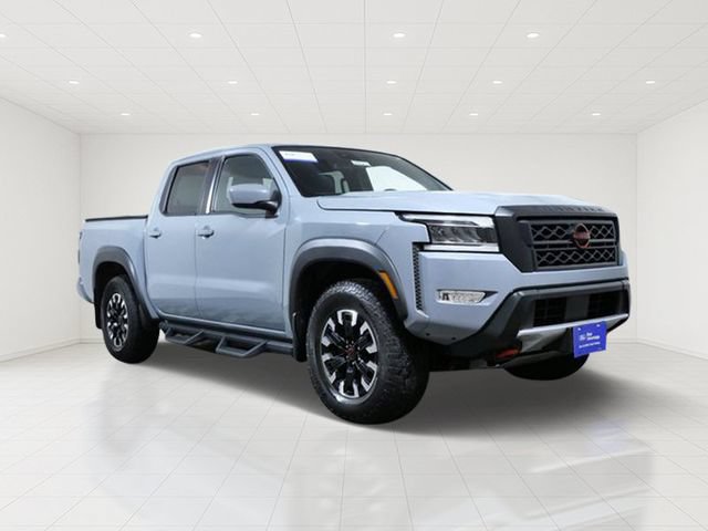 Used 2022 Nissan Frontier PRO-4X w/ Technology Package AWD/4WD image 1