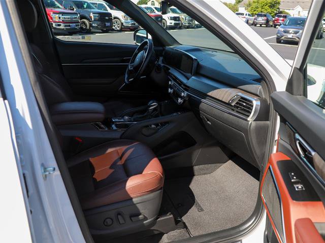 Used 2023 Kia Telluride SX AWD/4WD image 32