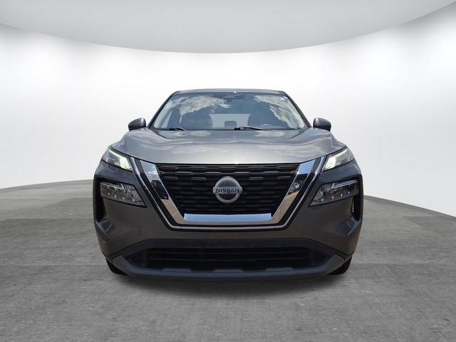 Used 2021 Nissan Rogue SV FWD image 2