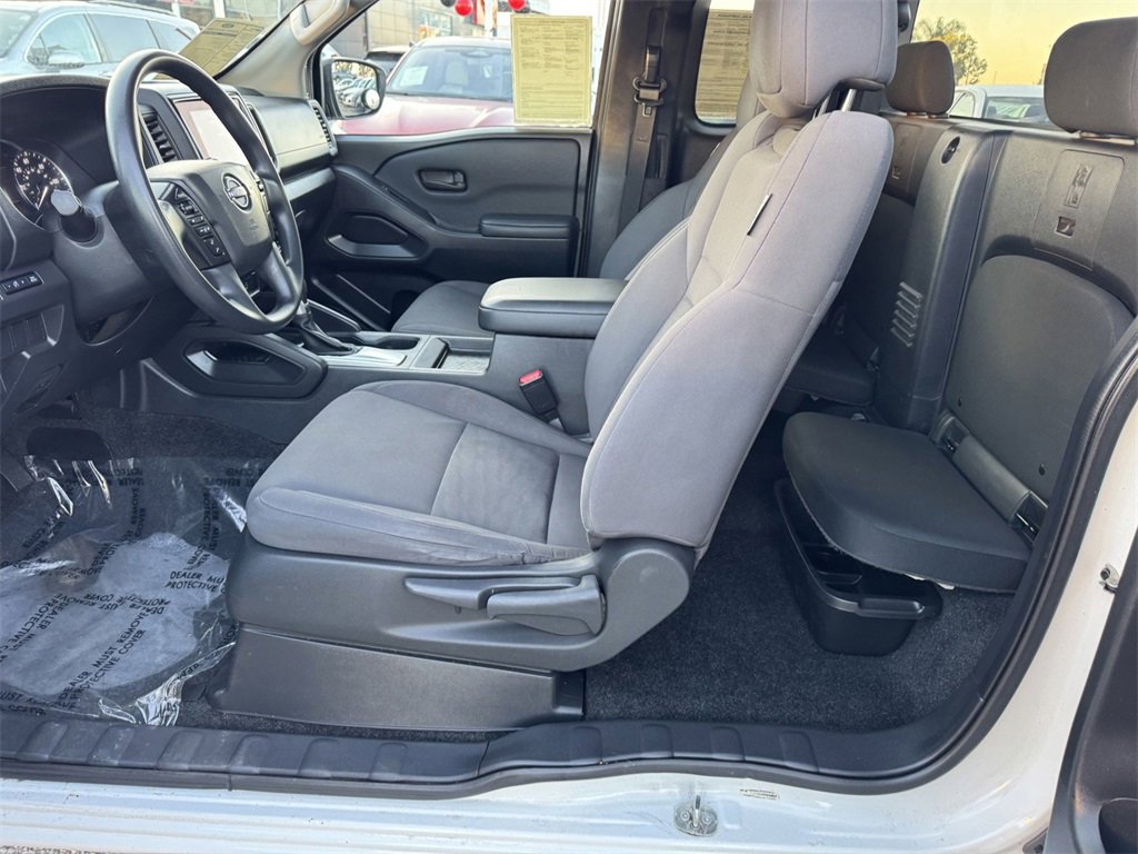 Used 2023 Nissan Frontier S image 10