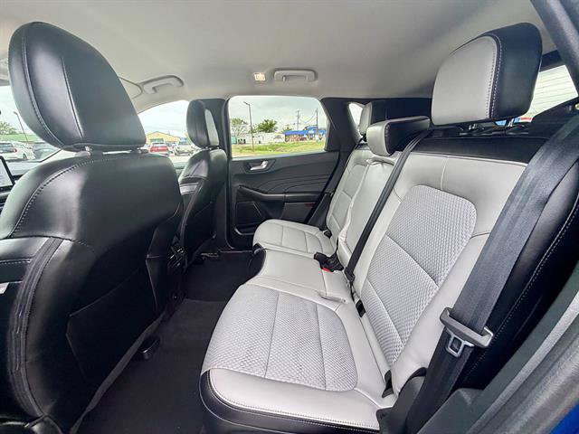 Certified 2023 Ford Escape SE FWD image 10