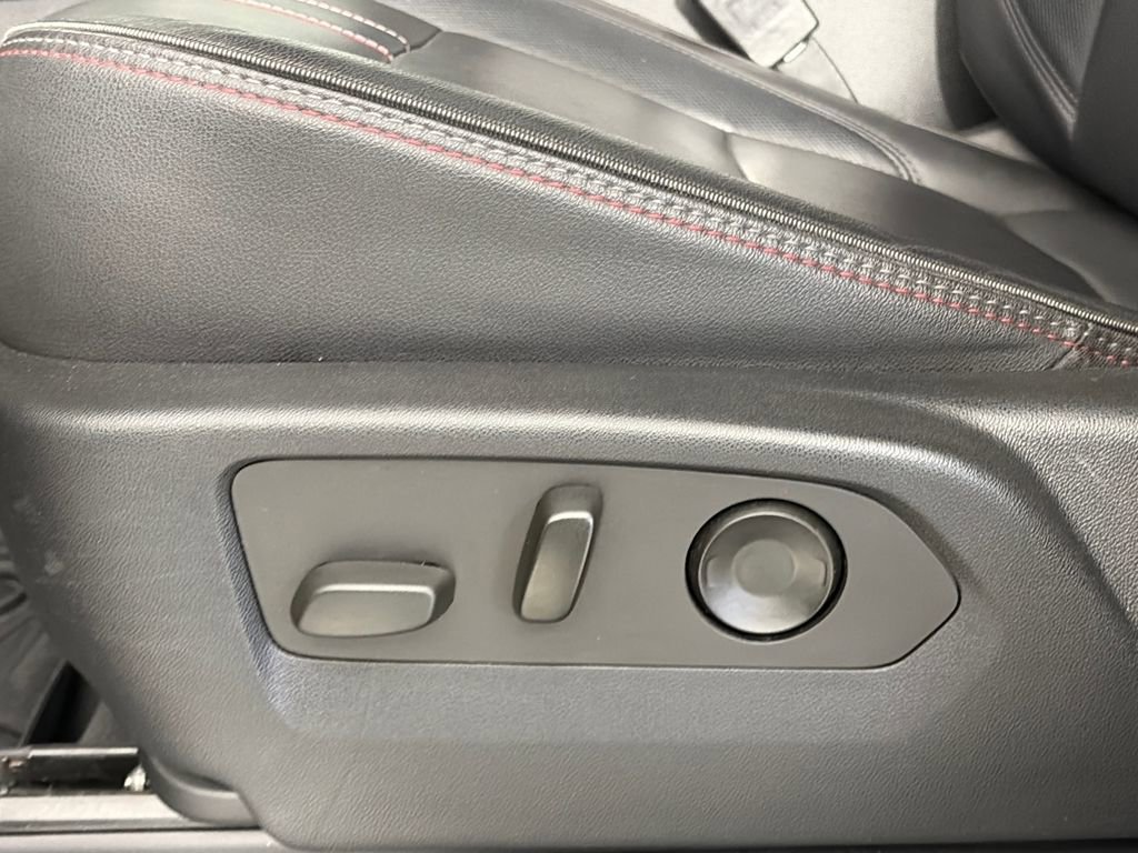 Used 2021 Chevrolet Suburban RST w/ Rear Media and Nav Package image 26