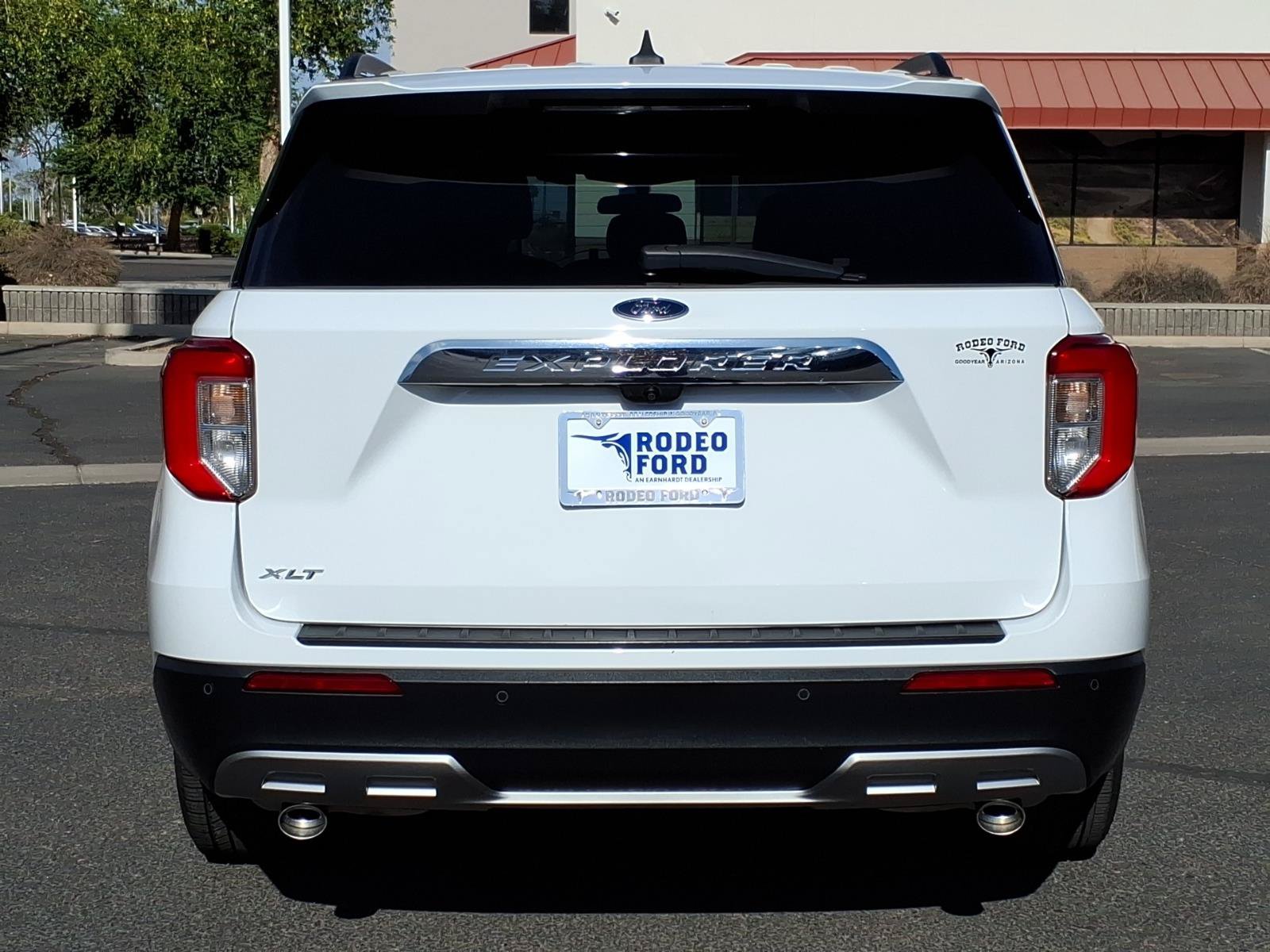Certified 2023 Ford Explorer XLT w/ Equipment Group 202A RWD image 4