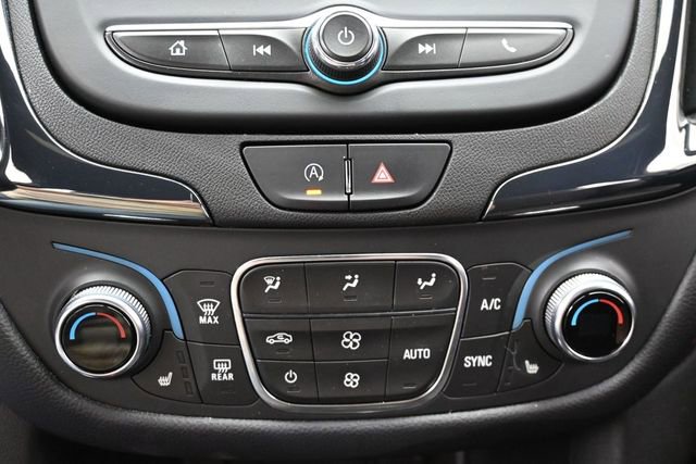 Used 2022 Chevrolet Equinox RS w/ LPO, Floor Liner Package FWD image 21