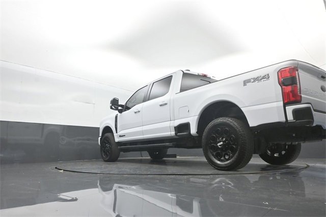 Certified 2024 Ford F350 XLT w/ Black Appearance Package image 34