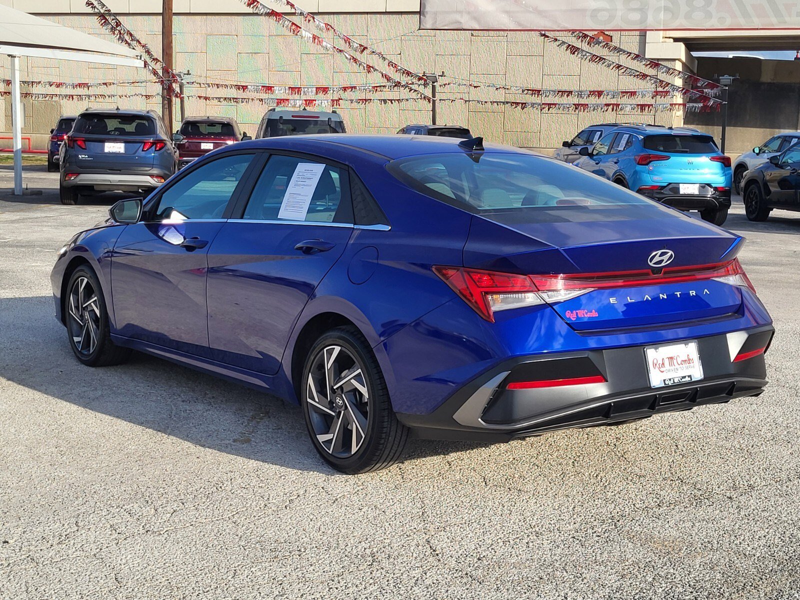 Used 2025 Hyundai Elantra SEL image 6