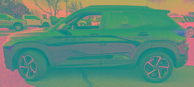 Used 2023 Chevrolet TrailBlazer RS w/ Sun and Liftgate Package image 4