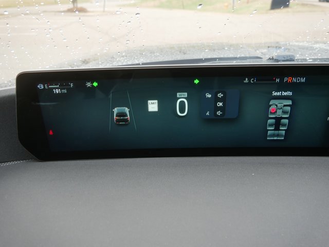 Certified 2025 Ford Expedition Max Platinum w/ Driver's Package image 34