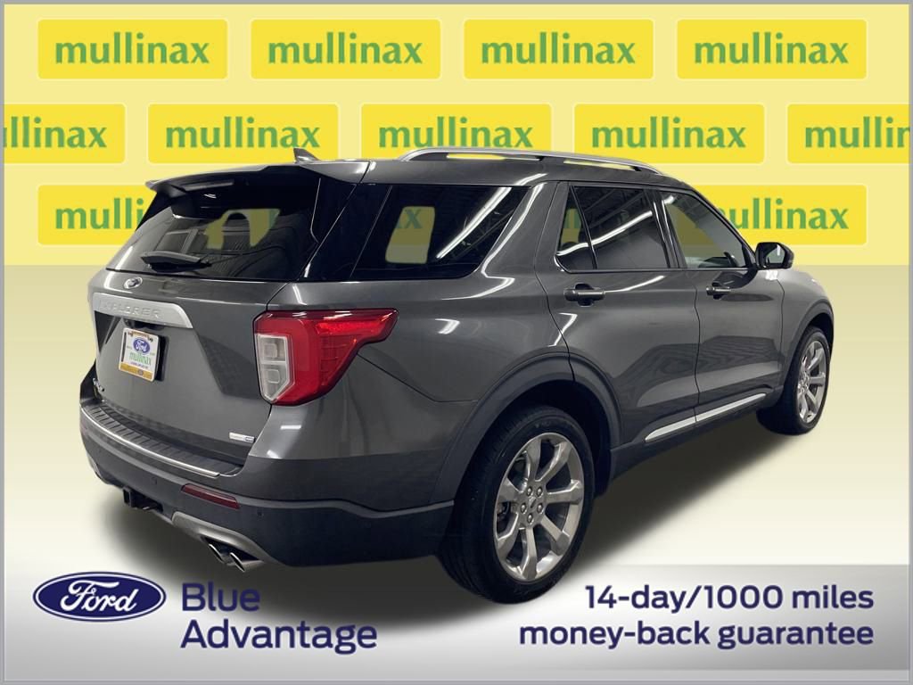 Certified 2020 Ford Explorer Platinum w/ Premium Technology Package AWD/4WD image 3