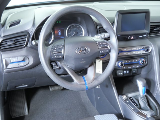 Used 2020 Hyundai Veloster 2.0 FWD image 18