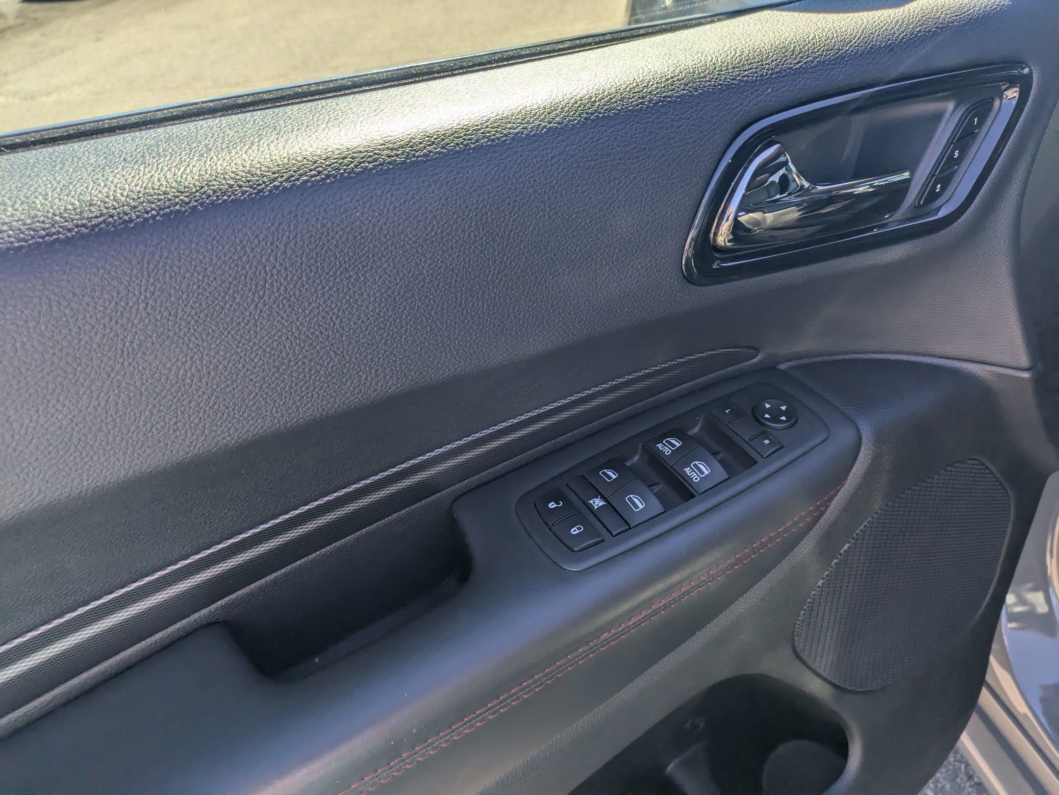 Used 2024 Dodge Durango GT image 14