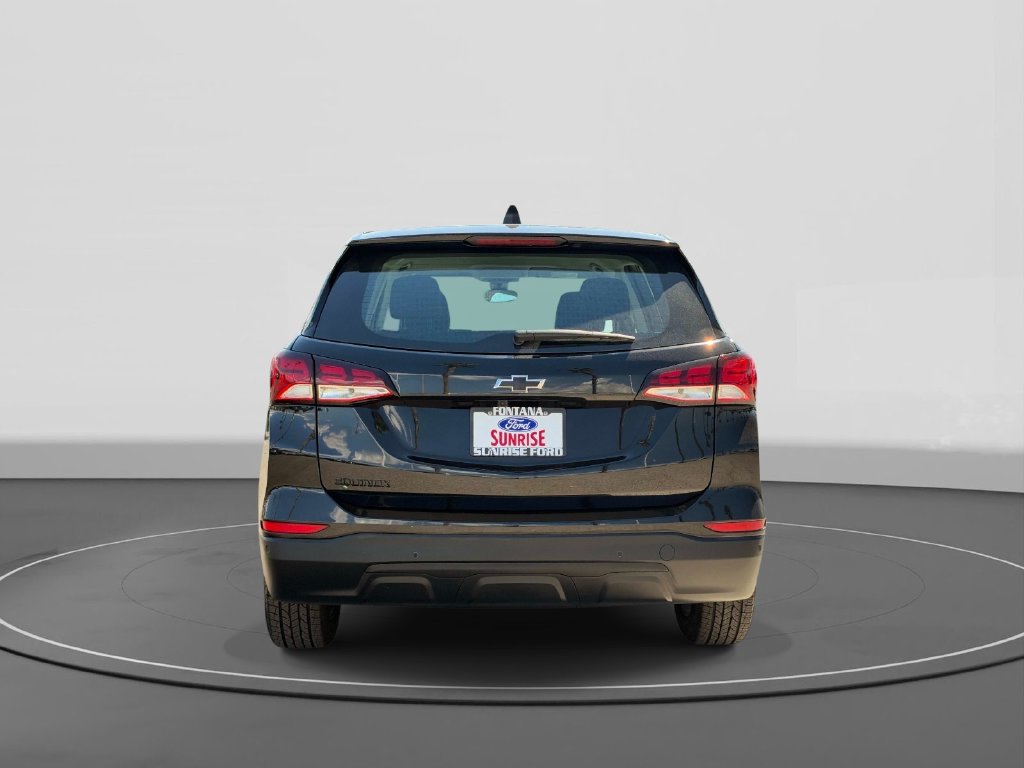 Used 2024 Chevrolet Equinox LS w/ Midnight Edition FWD image 6