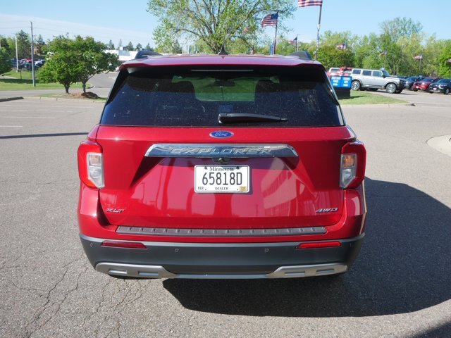 Certified 2022 Ford Explorer XLT w/ Equipment Group 202A AWD/4WD image 6