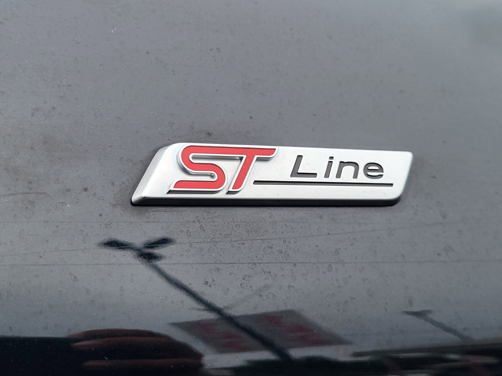 Certified 2024 Ford Explorer ST-Line w/ Class IV Trailer Tow Package RWD image 12