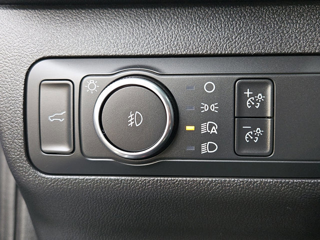 Certified 2022 Ford Escape SEL image 29