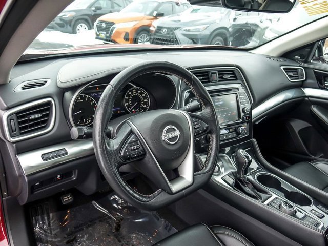 Used 2023 Nissan Maxima SL image 14