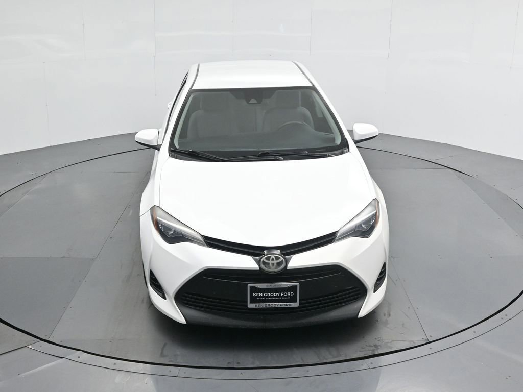 Used 2018 Toyota Corolla L image 30
