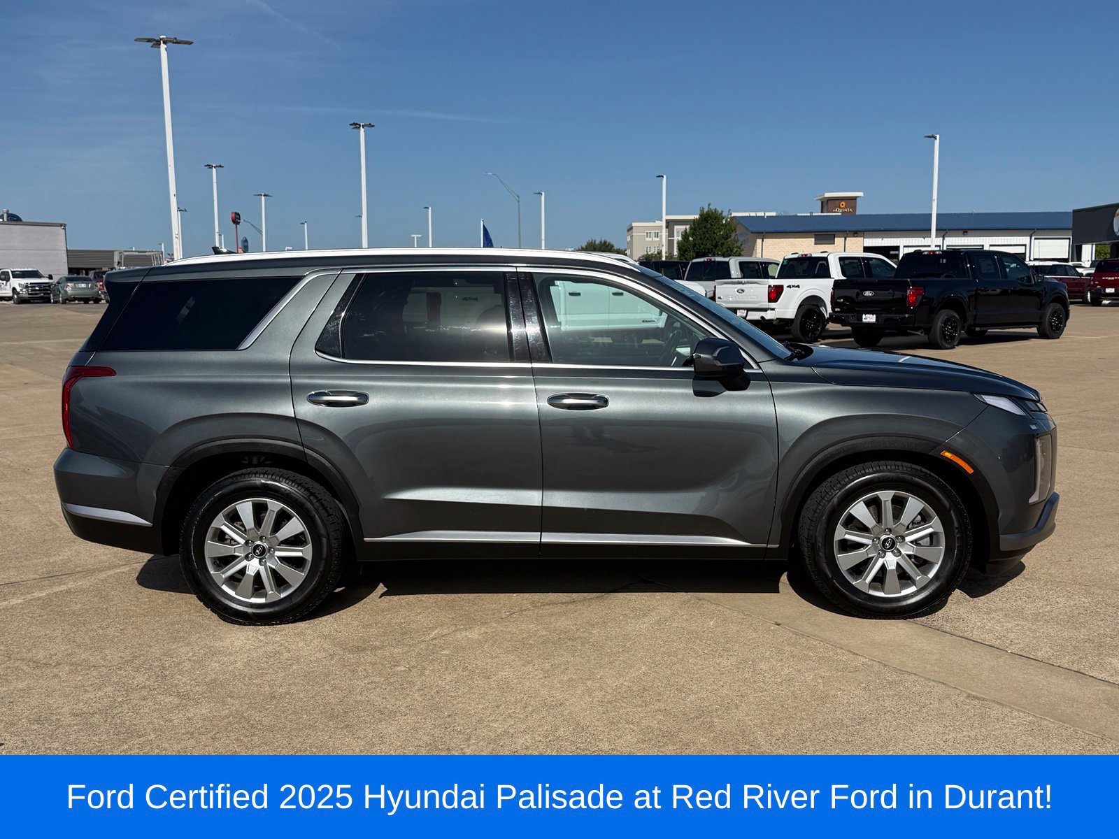 Used 2025 Hyundai Palisade SEL AWD/4WD image 4