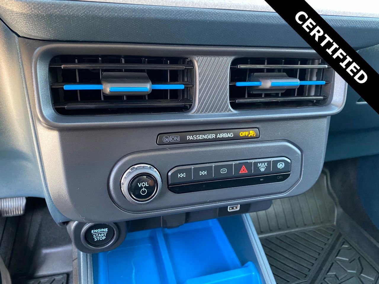 Certified 2025 Ford Maverick XLT image 29