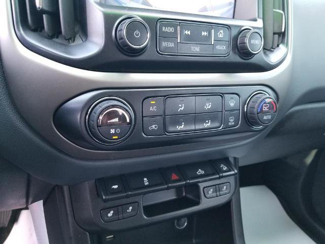 Used 2017 Chevrolet Colorado Z71 image 20