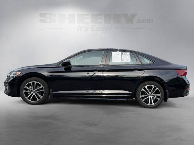 Used 2023 Volkswagen Jetta Sport FWD image 15