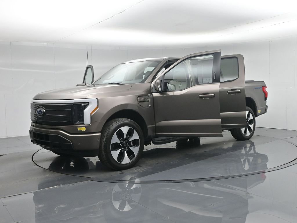 Certified 2022 Ford F150 Lightning Platinum image 33