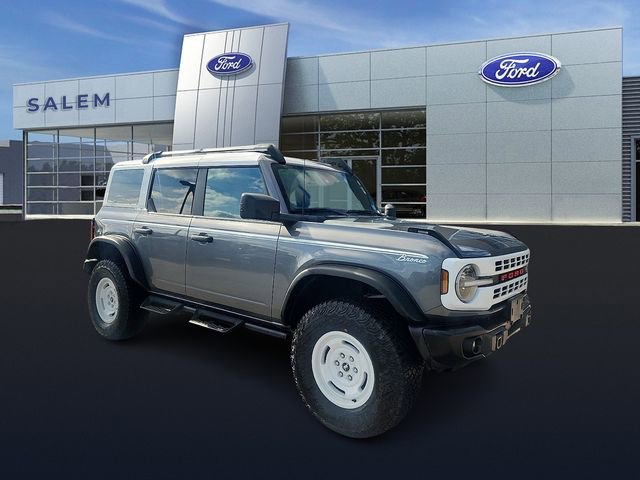 Certified 2023 Ford Bronco Heritage Edition AWD/4WD image 1
