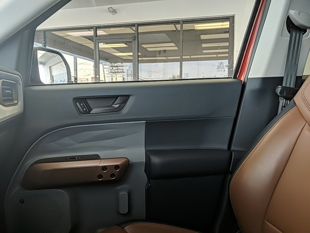 Certified 2022 Ford Maverick Lariat w/ Lariat Luxury Package image 27