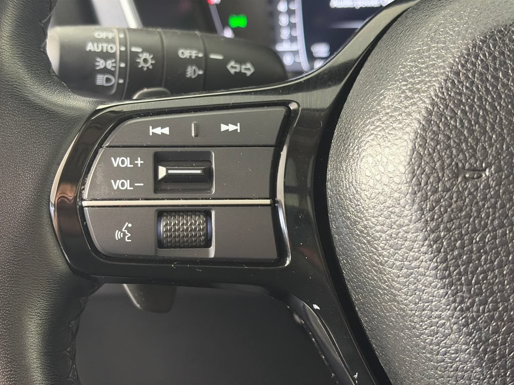Used 2023 Honda Pilot Elite image 17