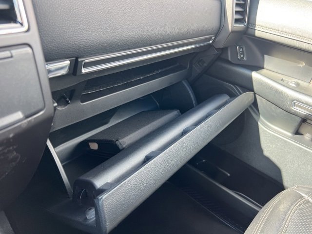 Certified 2021 Ford Expedition Max Limited image 22