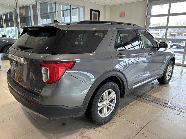 Certified 2022 Ford Explorer XLT image 5