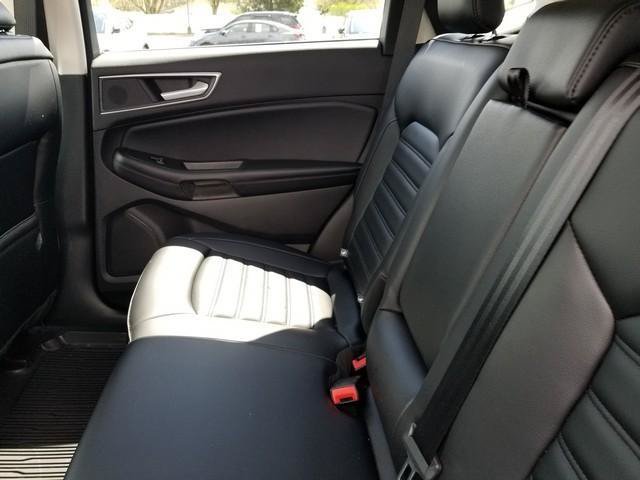 Certified 2024 Ford Edge SEL w/ Convenience Package AWD/4WD image 16
