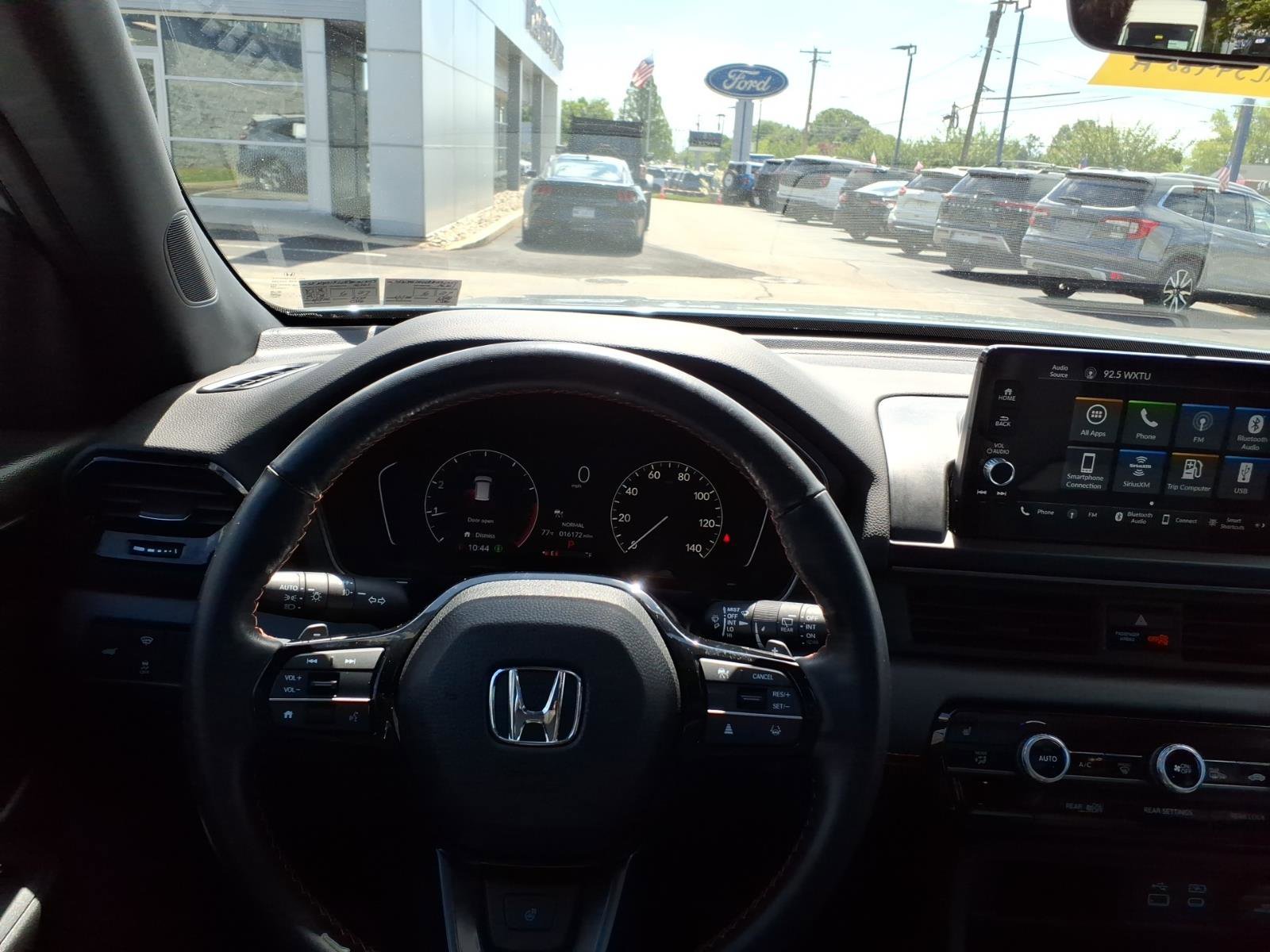 Used 2024 Honda Pilot TrailSport image 18
