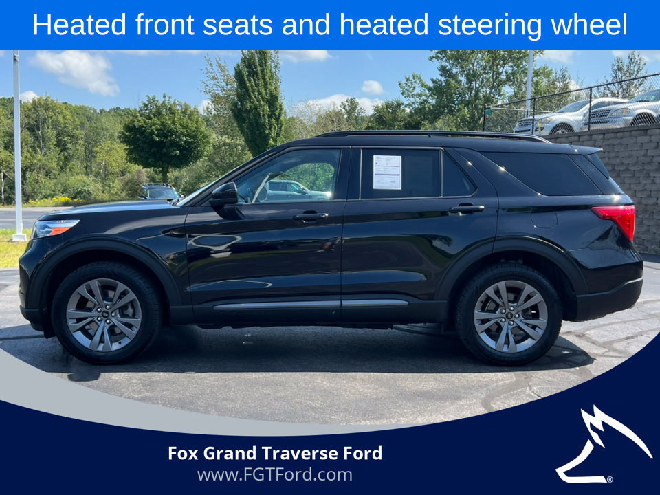 Certified 2022 Ford Explorer XLT w/ Equipment Group 202A AWD/4WD image 41